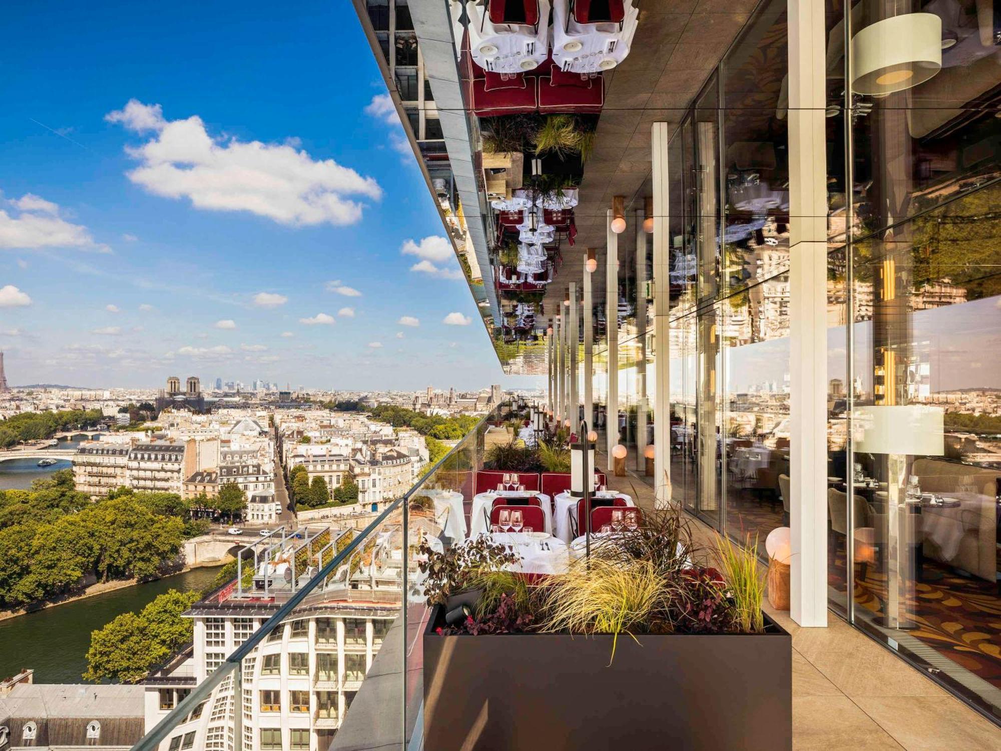 So/ Paris Hotel Экстерьер фото The restaurant
